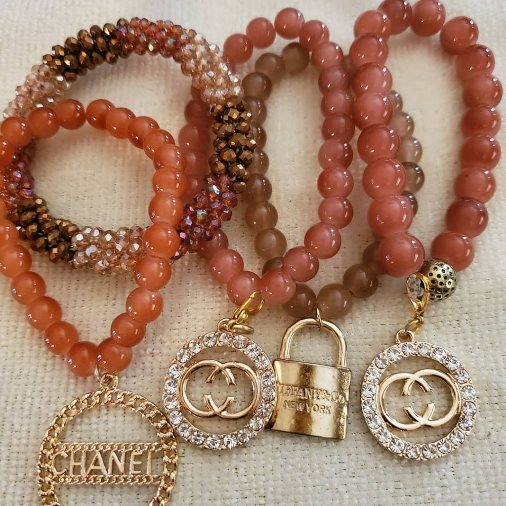 Bracelets - Picture 3 of 4